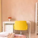 Warm Apartment Near Vatican City