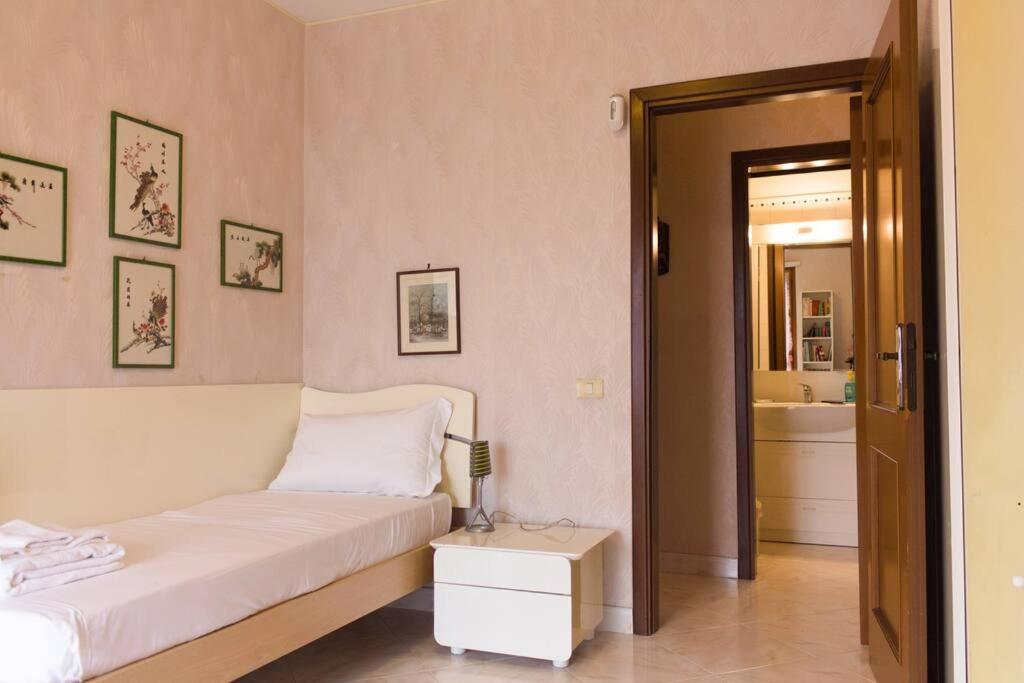 Warm Near Vatican Apartment *