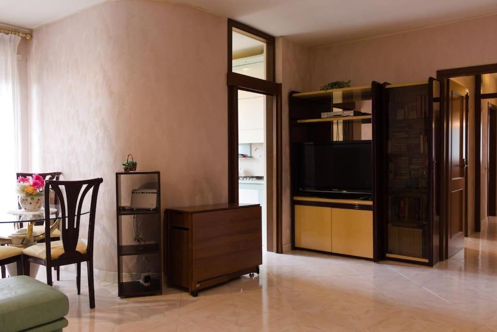 Warm Near Vatican Apartment Rom